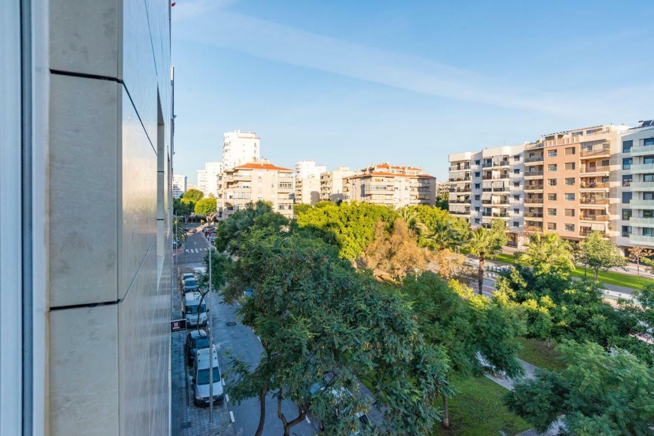 Lu&Cia La Playa Apartment Málaga Exterior foto